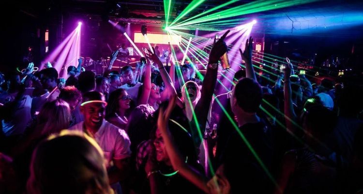 nightclubbing venues for party bus